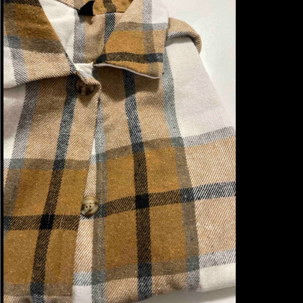 Comfy Oversized Plaid Button Down Jacket - Picture 13 of 14